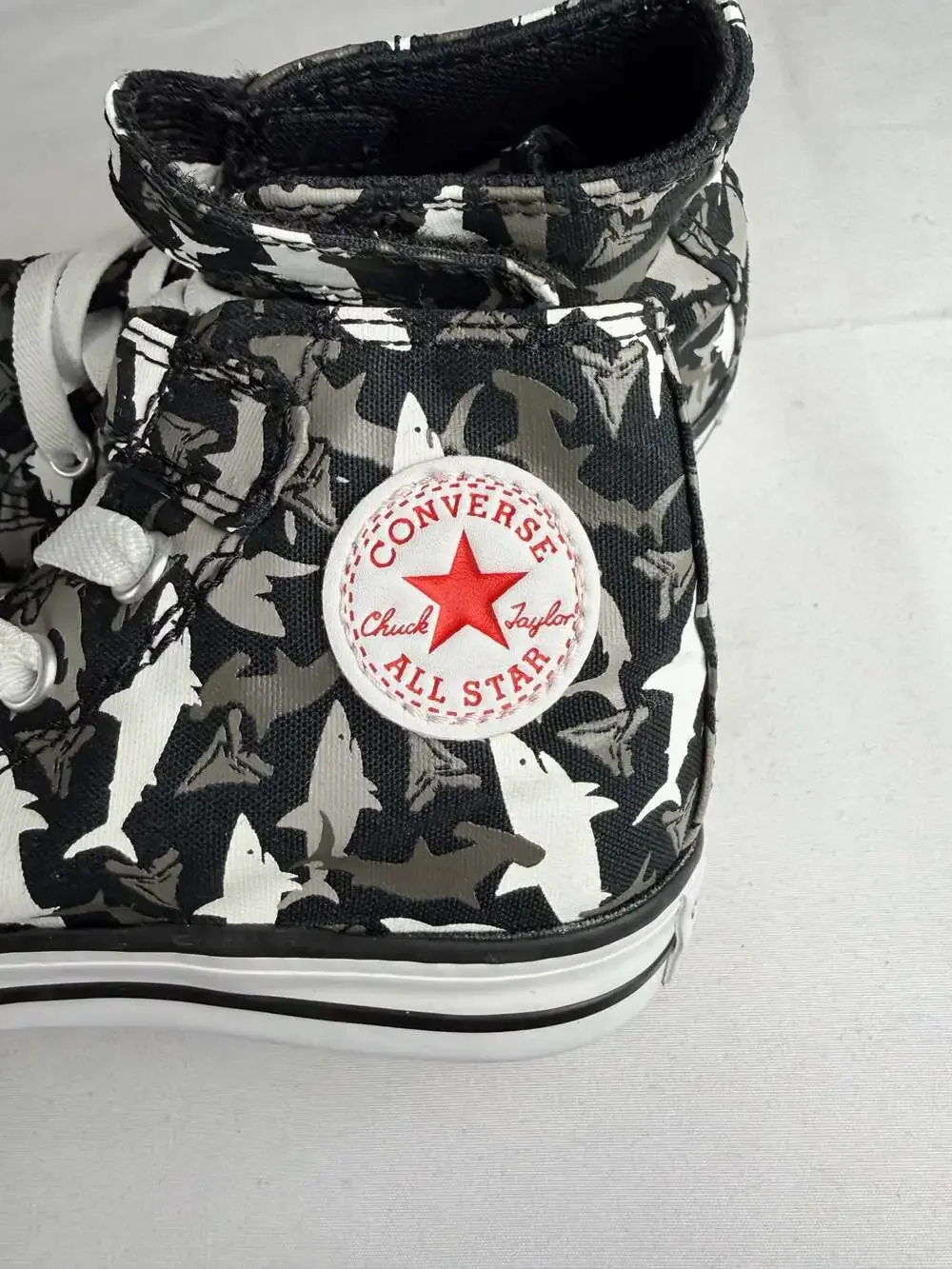 Converse Chuck Taylor All Star 1V Shark Bite Infant Size 8 Black White High Top